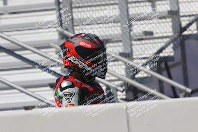 media/Sep-25-2023-Moto Forza (Mon) [[81ffa65e0a]]/B-C Group/Session 3 (Turns 16 and 17 Exit)/